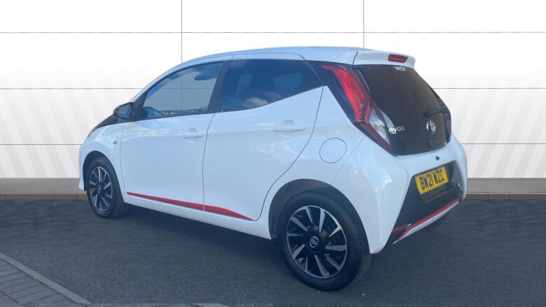 Toyota Aygo 1.0 VVT-i X-Trend TSS 5dr x-shift Petrol Hatchback